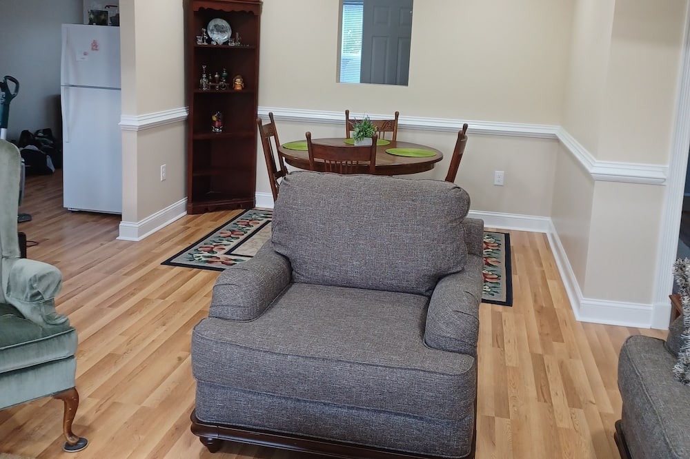 Photo of Livingroom in Rileyville