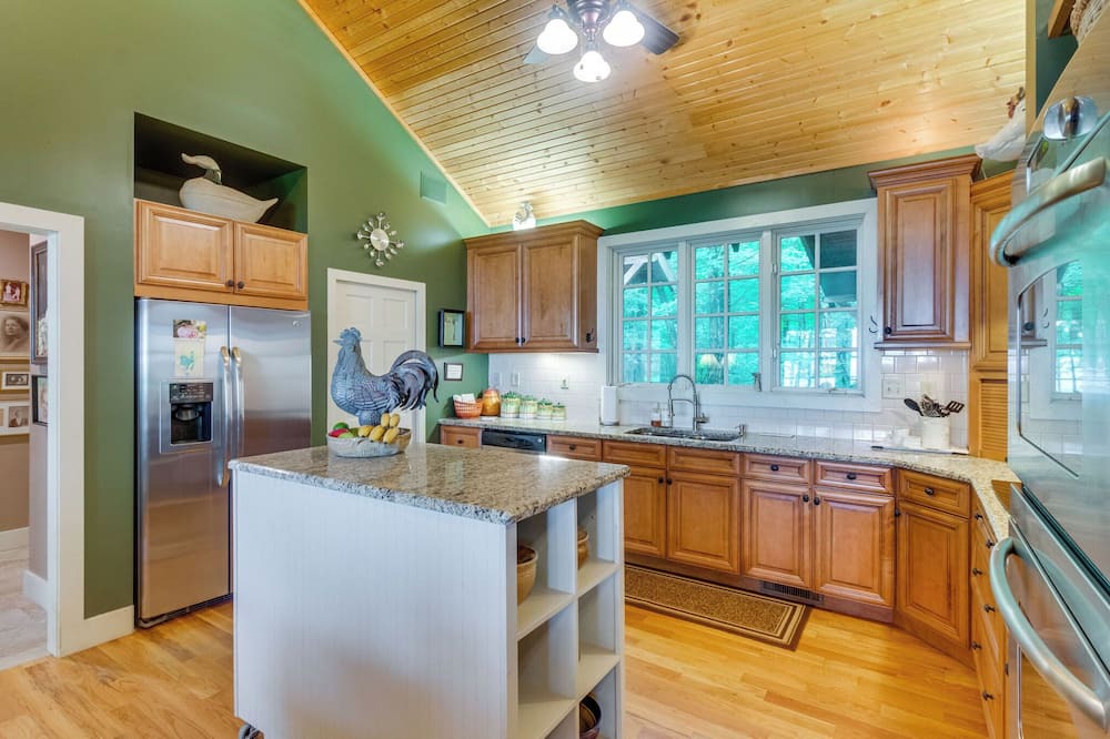 Photo of Kitchen in Pelham