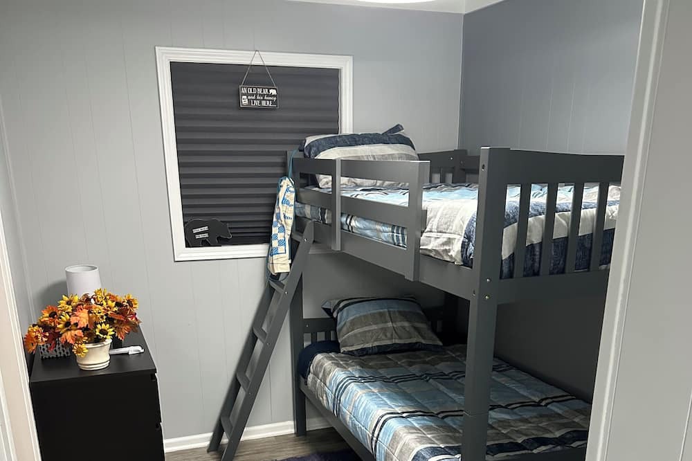 Photo of Bedroom in Pipestem