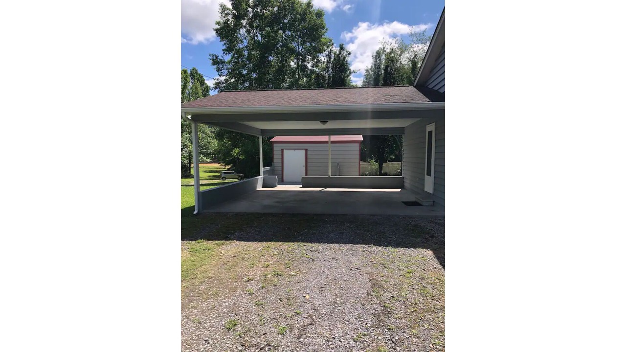 Photo of Outdoor in Dalton