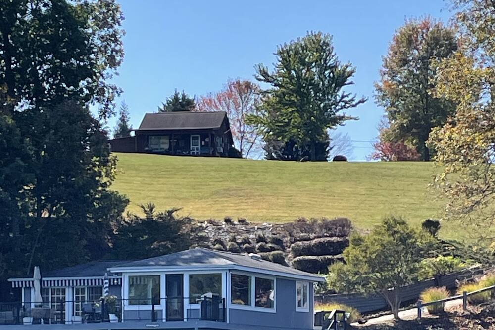 Photo of Outdoor in Gladehill