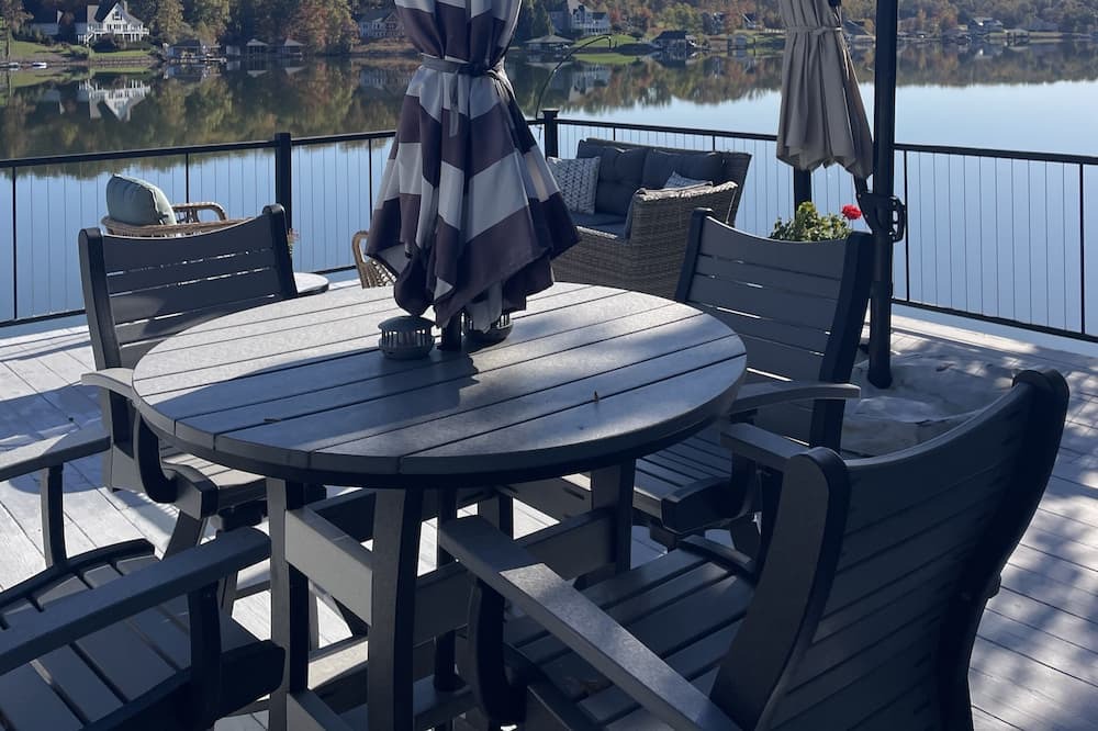 Photo of Outdoor in Gladehill