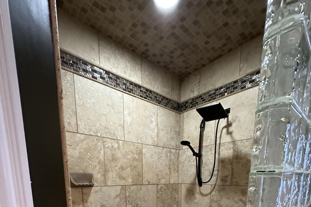 Photo of Bathroom in Speedwell