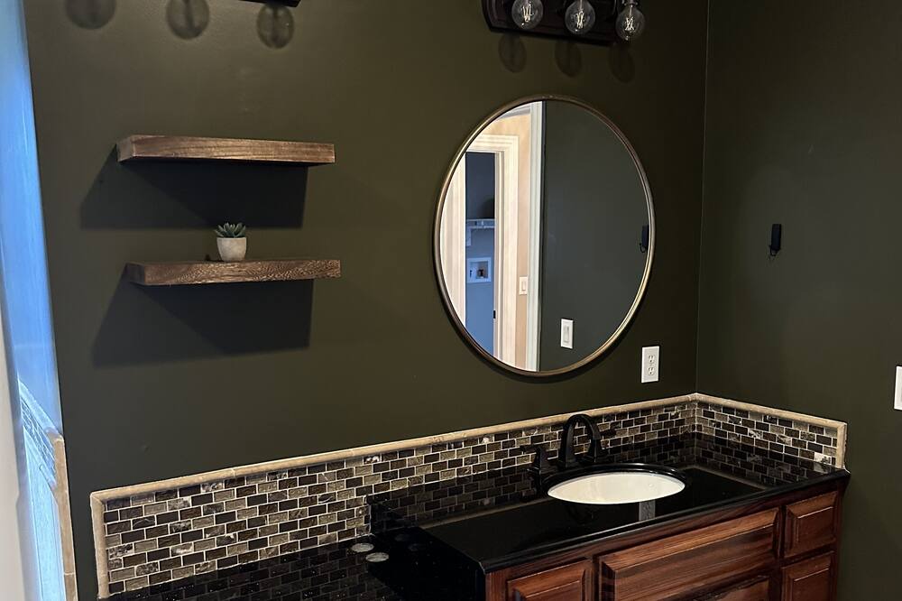 Photo of Bathroom in Speedwell