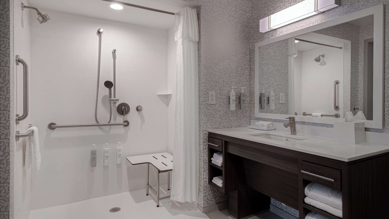 Photo of Bathroom in Shepherdsville