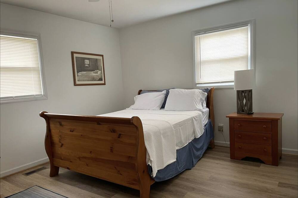 Photo of Bedroom in Burlington