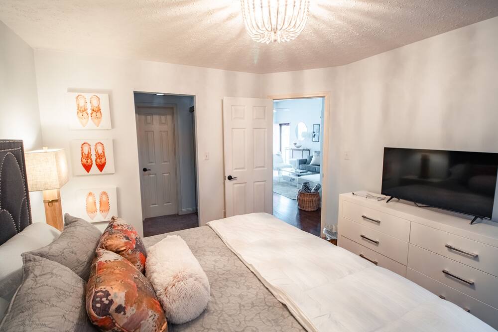 Photo of Bedroom in Owensboro
