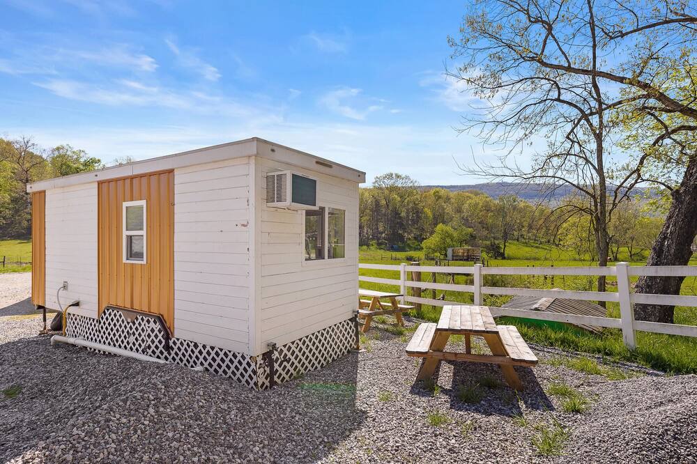 Photo of Outdoor in Lookout Valley Neighborhood Association