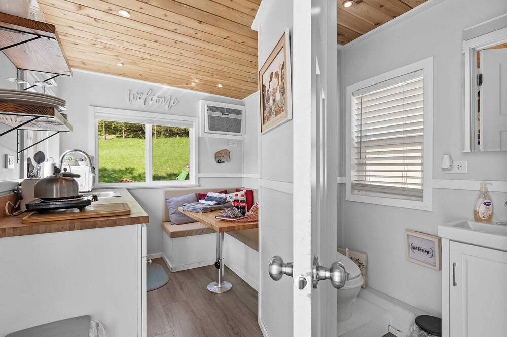 Photo of Bathroom in Lookout Valley Neighborhood Association