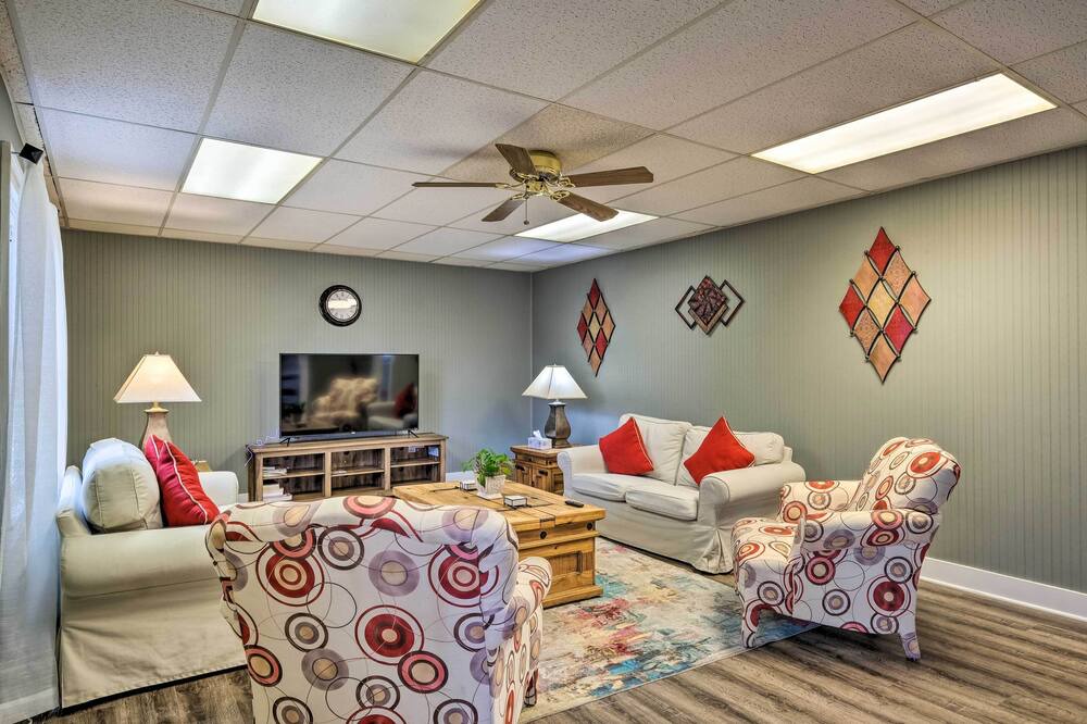 Photo of Bedroom in Jeffersontown