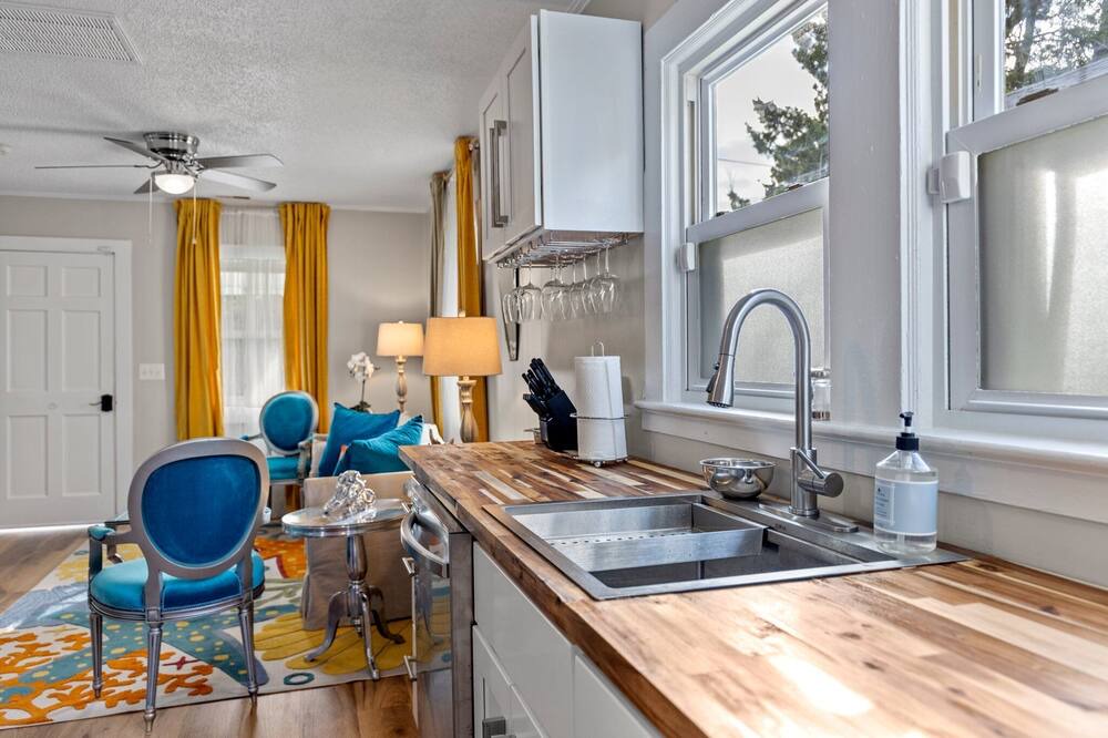Photo of Kitchen in Morehead City
