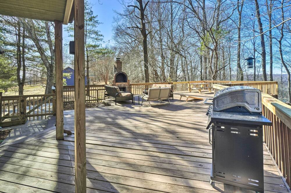 Photo of Outdoor in Byrdstown