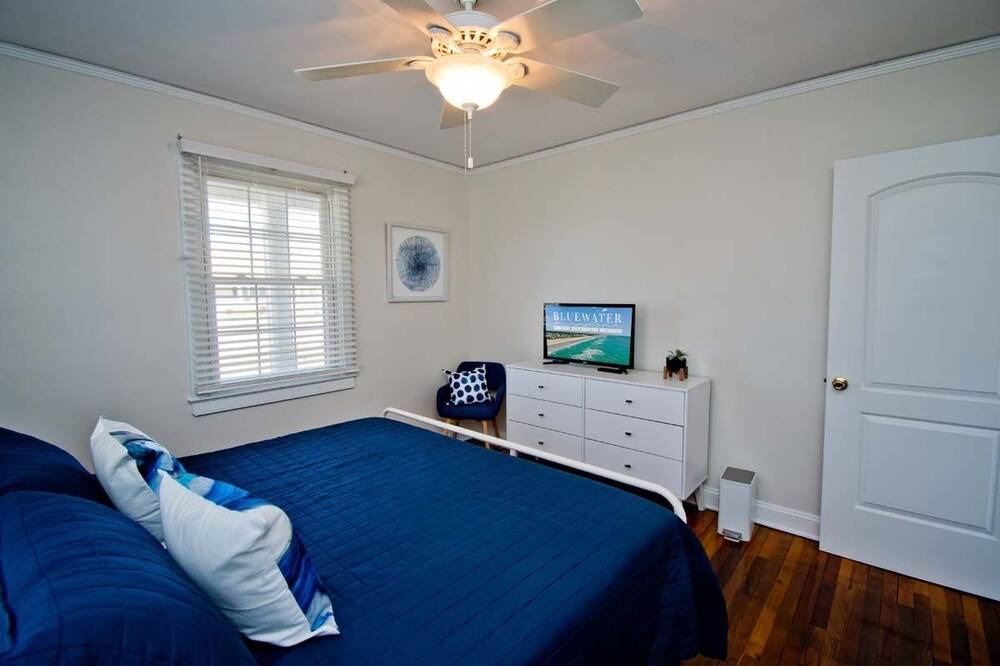 Photo of Bedroom in Morehead City