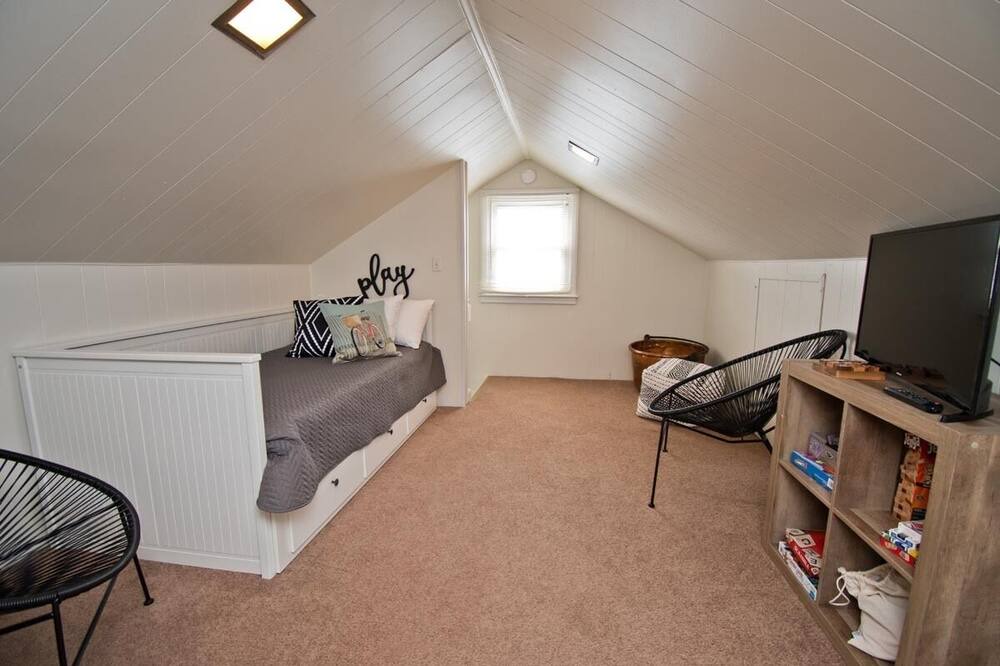 Photo of Bedroom in Morehead City