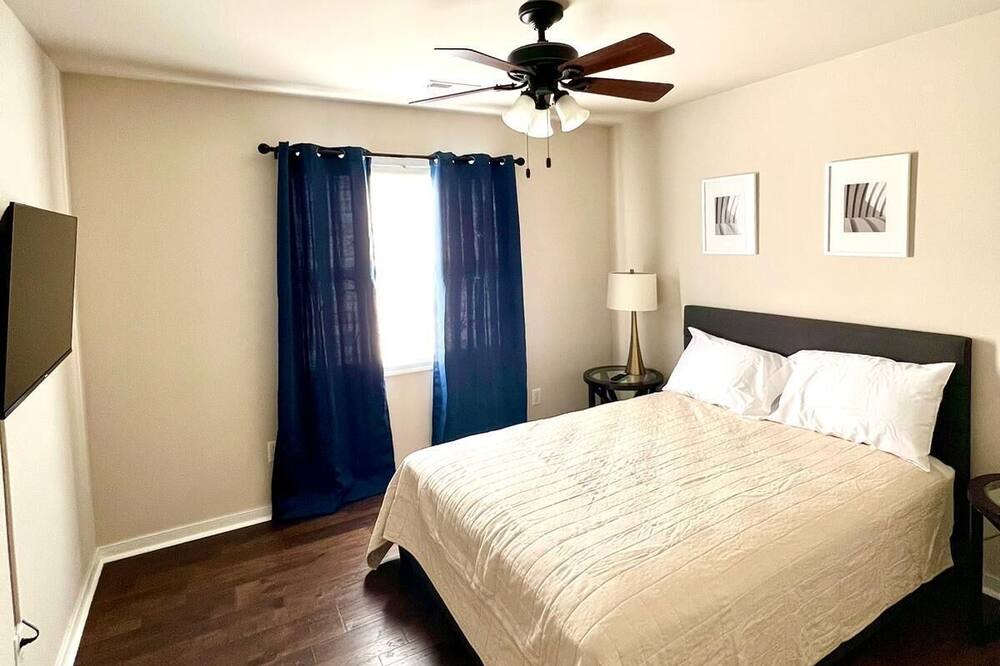 Photo of Bedroom in Mosby