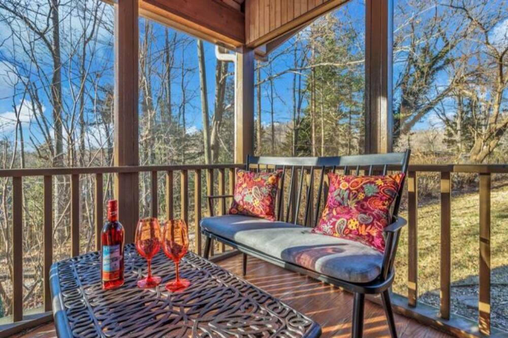 Photo of Outdoor in Royal Pines