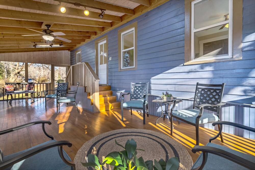 Photo of Outdoor in Royal Pines