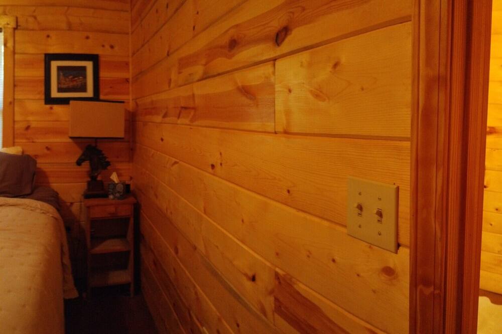 Photo of Bedroom in Jamestown