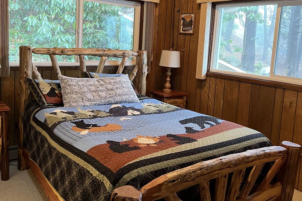 Photo of Bedroom in Dan River