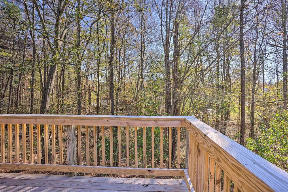Photo of Outdoor in Mosby