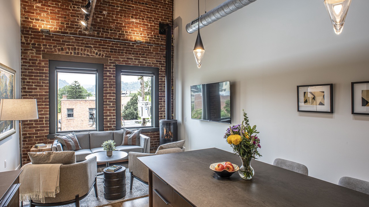 Photo of Livingroom in Downtown Asheville