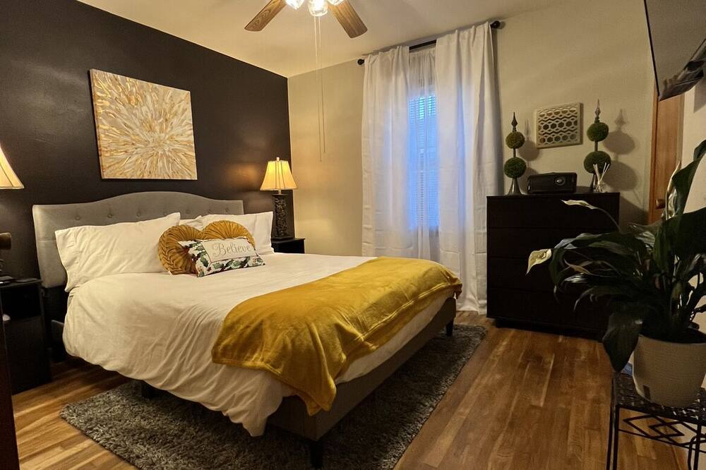 Photo of Bedroom in Owensboro