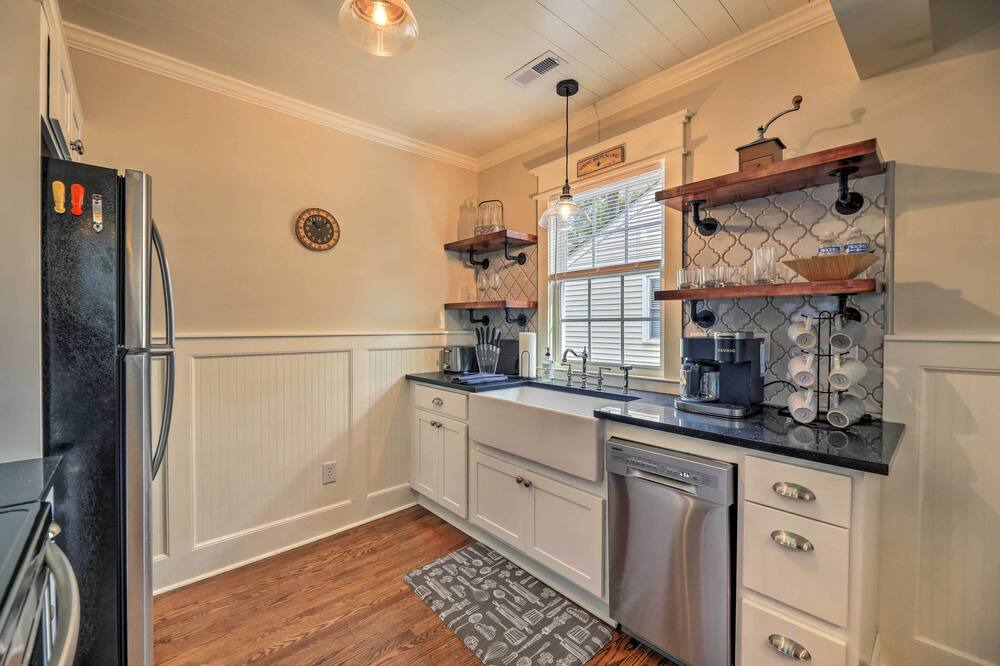 Photo of Kitchen in New Bern