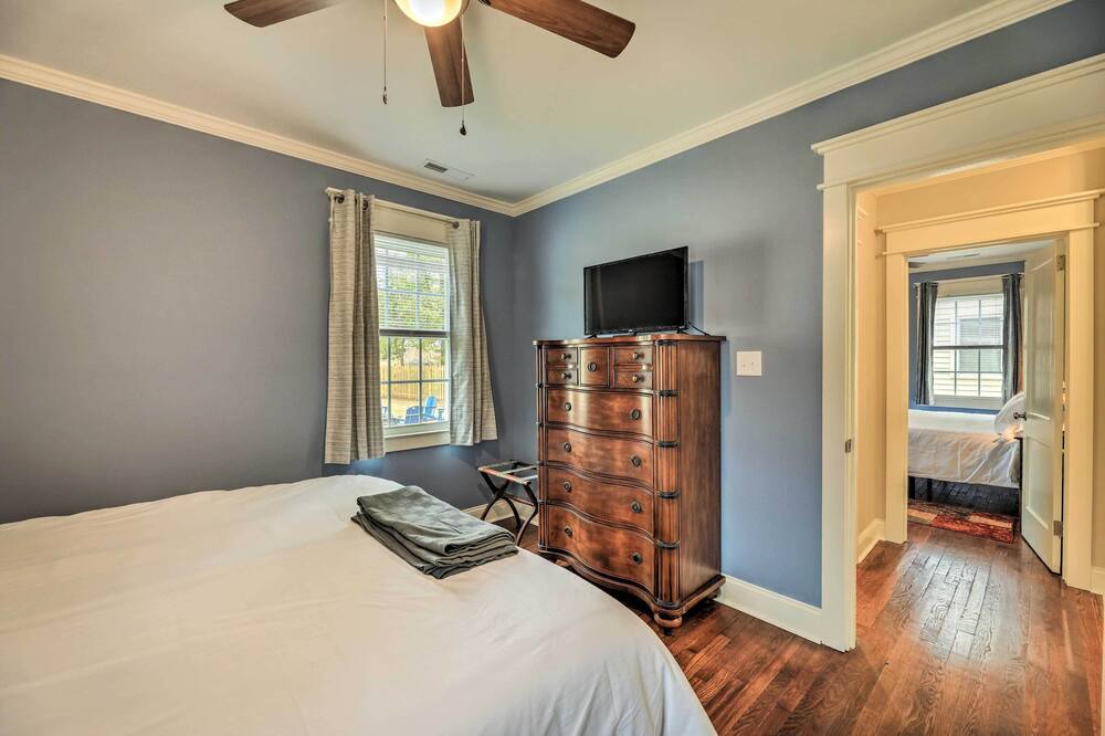 Photo of Bedroom in New Bern