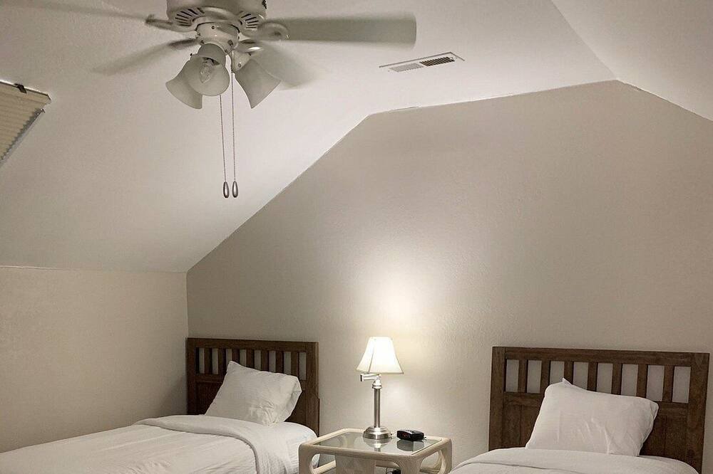 Photo of Bedroom in Sea Scape