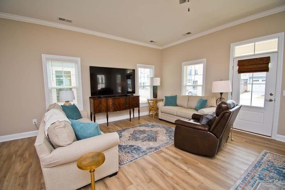 Photo of Livingroom in Morehead City