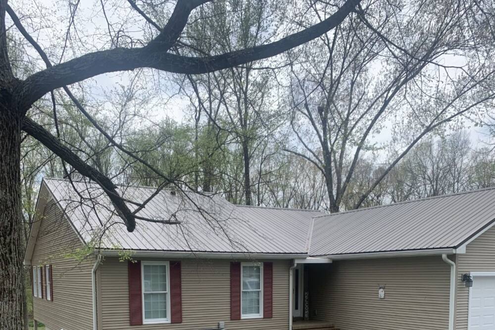 Photo of Outdoor in Benton