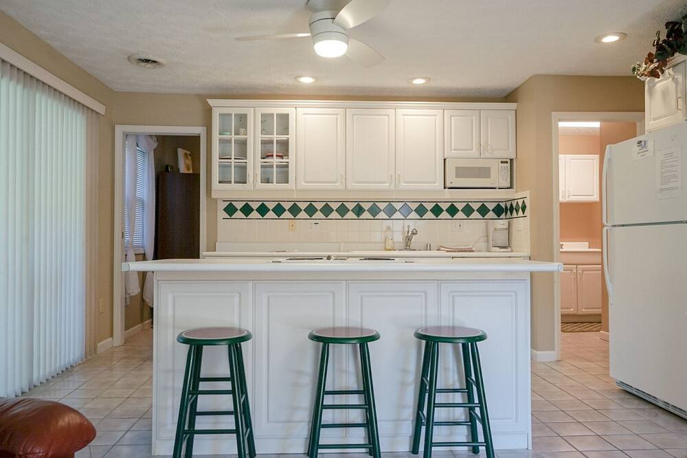 Photo of Kitchen in Bronston