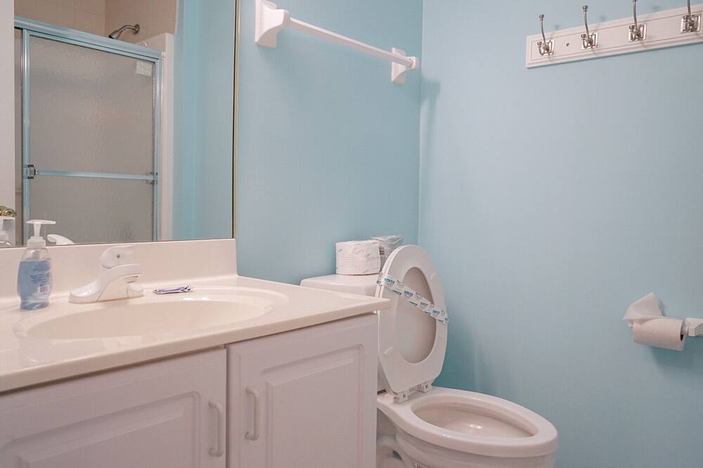 Photo of Bathroom in Bronston