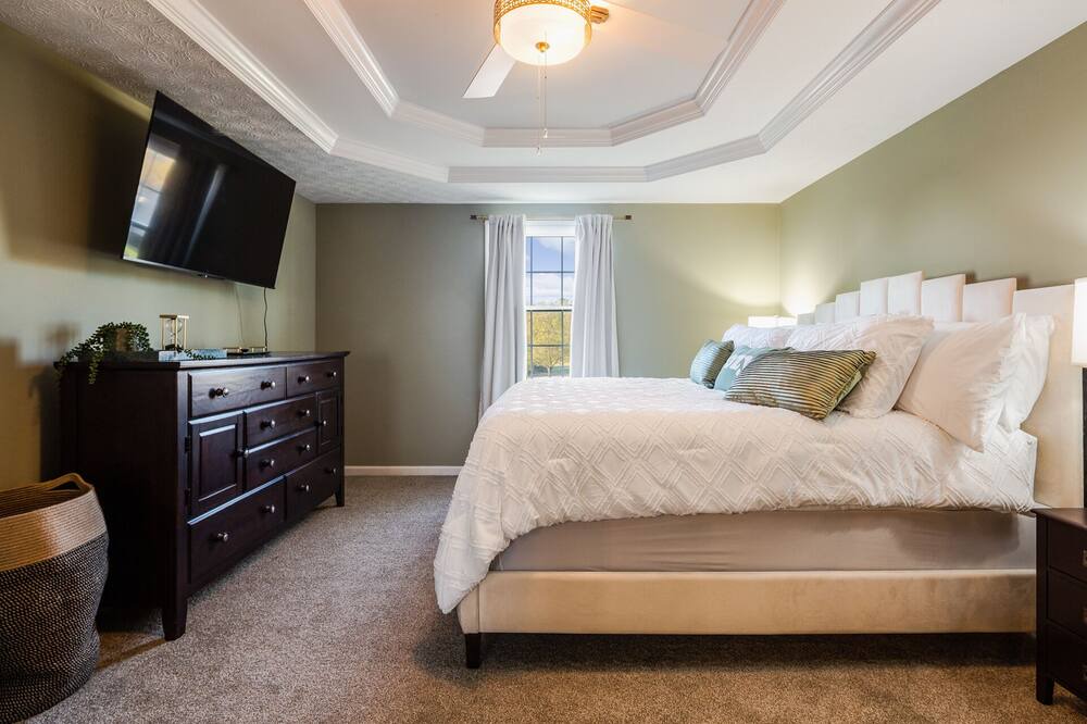 Photo of Bedroom in Jeffersontown