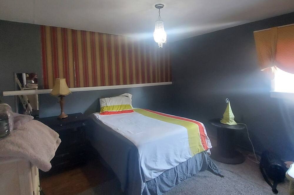 Photo of Bedroom in Mosby
