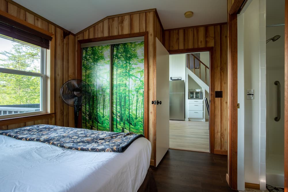 Photo of Bedroom in Brevard