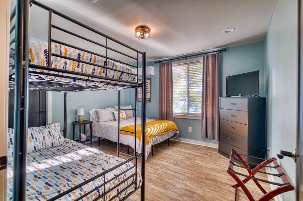 Photo of Bedroom in Penrod