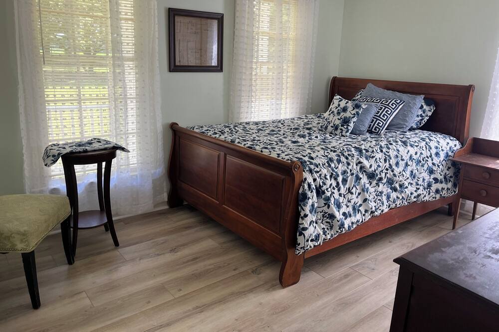 Photo of Bedroom in West Point