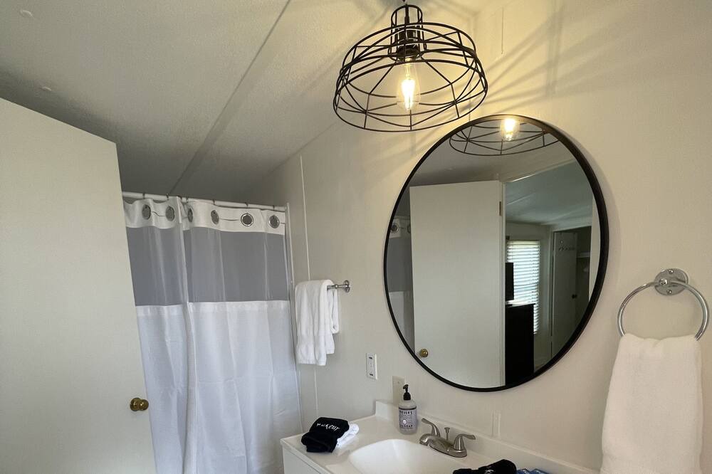 Photo of Bathroom in Travelers Rest