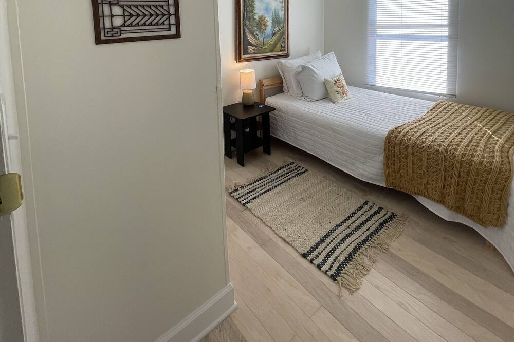 Photo of Bedroom in Travelers Rest