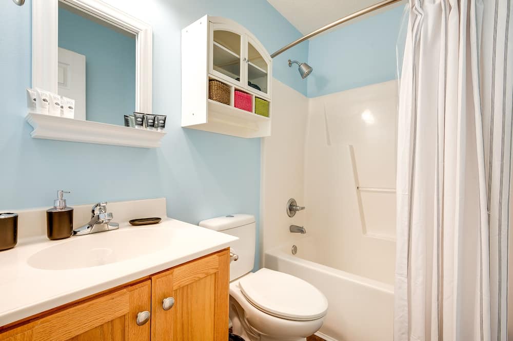 Photo of Bathroom in North Belmont