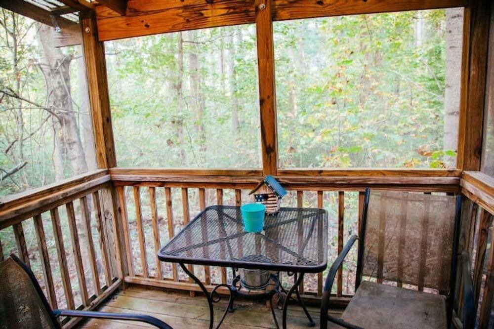 Photo of Outdoor in Mills River