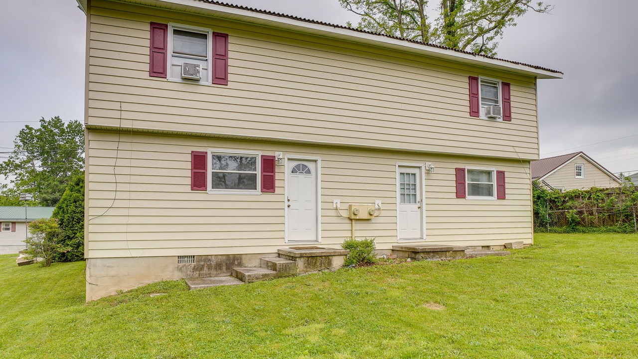 Photo of Outdoor in Oak Hill