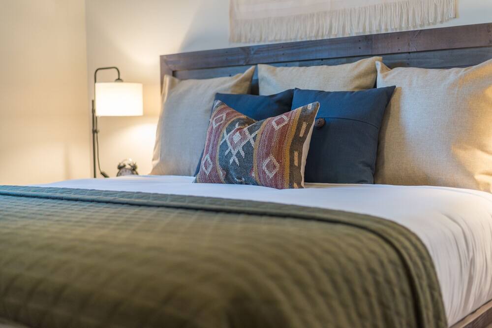 Photo of Bedroom in Asheville