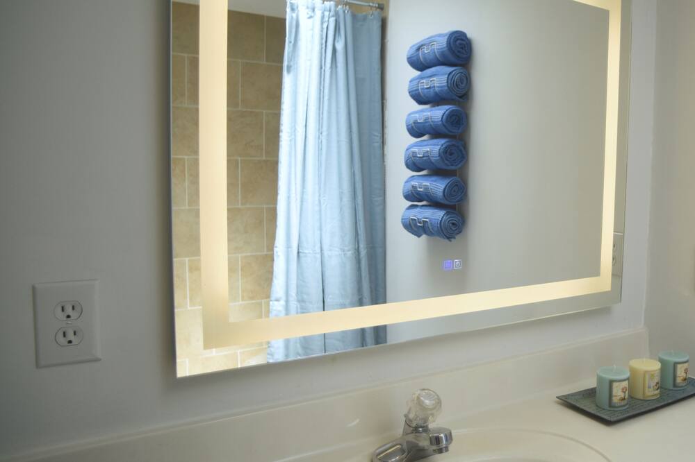 Photo of Bathroom in Allons