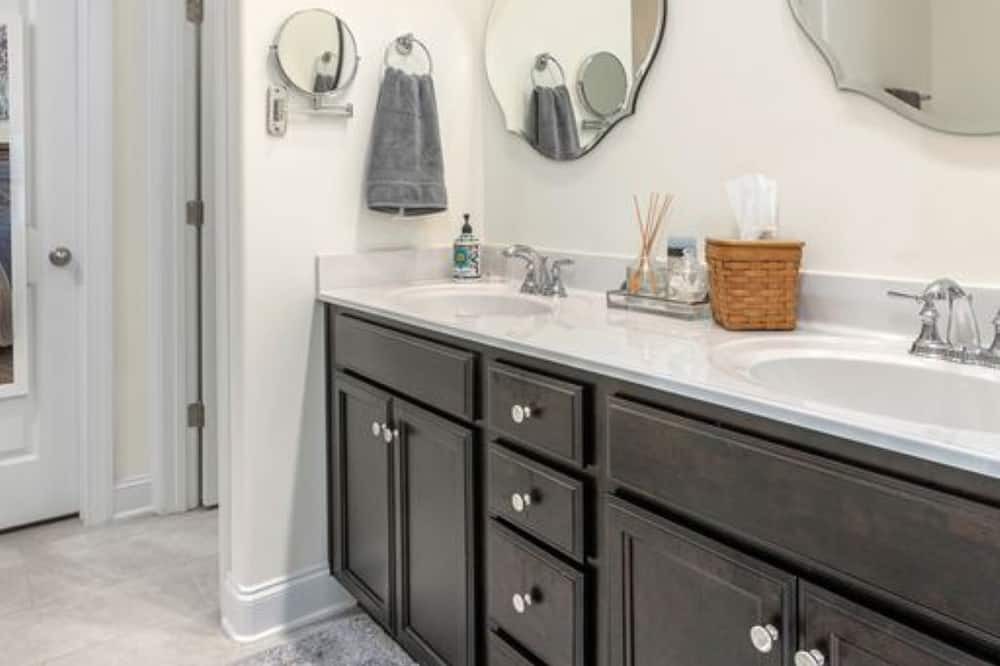 Photo of Bathroom in Gibsonville