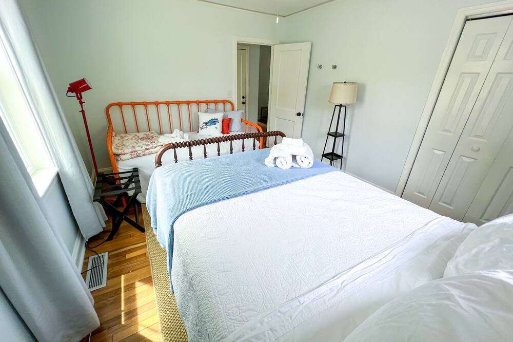 Photo of Bedroom in Morehead City