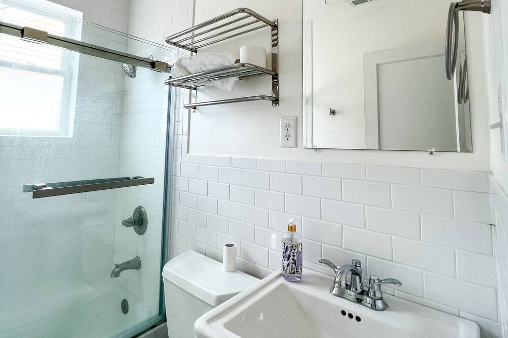 Photo of Bathroom in Morehead City