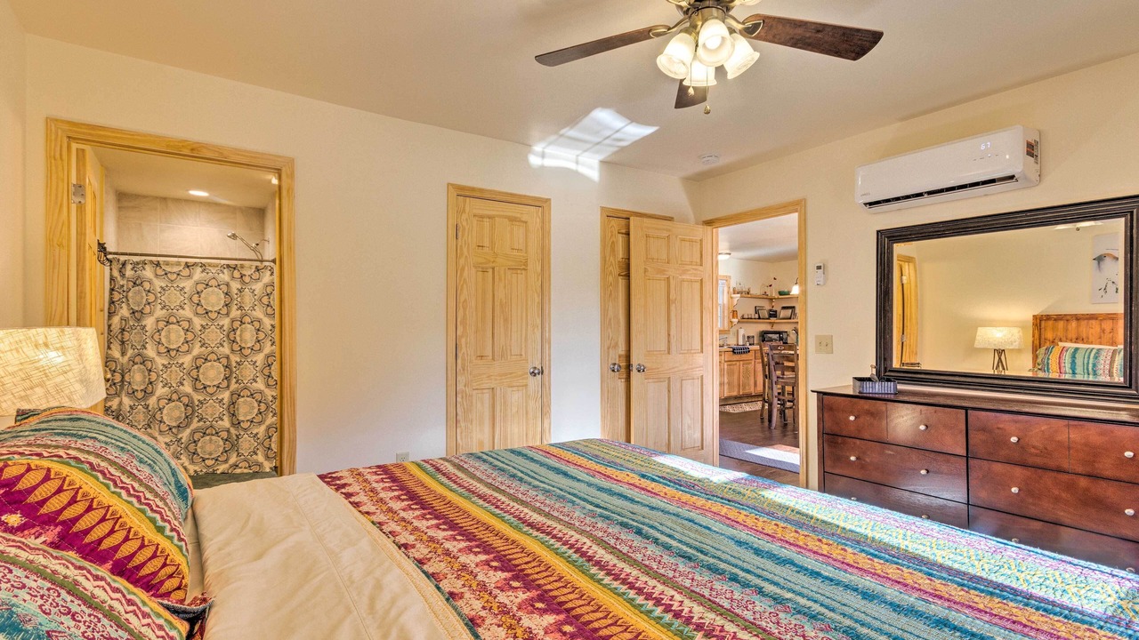 Photo of Others in Cherokee