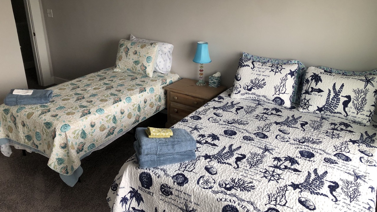 Photo of Bedroom in Willoughby Spit
